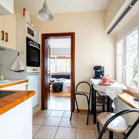 Roteluft - Pablo Panzió Barr